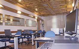 Aula didattica attrezzata per corsi di informatica